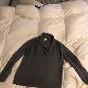 Grey sweater s